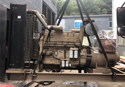 500KW合資品牌重慶康明斯KTAA19-G6A二手發(fā)電機(jī)