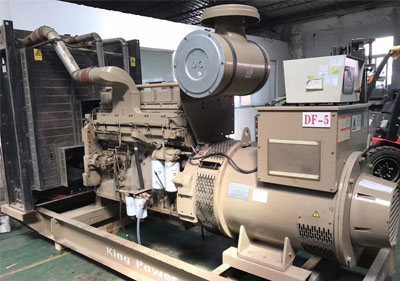 500KW重慶康明斯KTAA19-G6A二手柴油發(fā)電機(jī)組