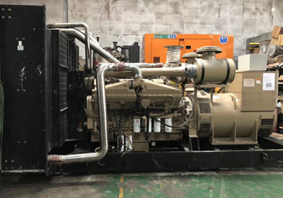 1120KW重康KTAA38-G9A發(fā)電機(jī)出租